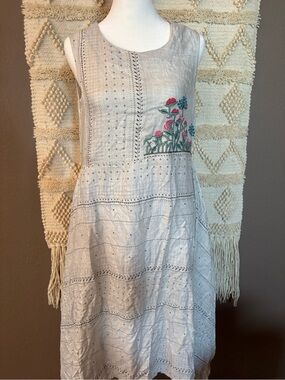 Ateesa Floral Embroidered Tank Dress Size Small